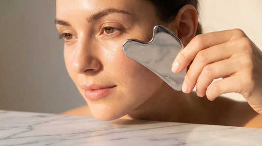 Gua Sha para inchaço no rosto: rotina para desinchar naturalmente